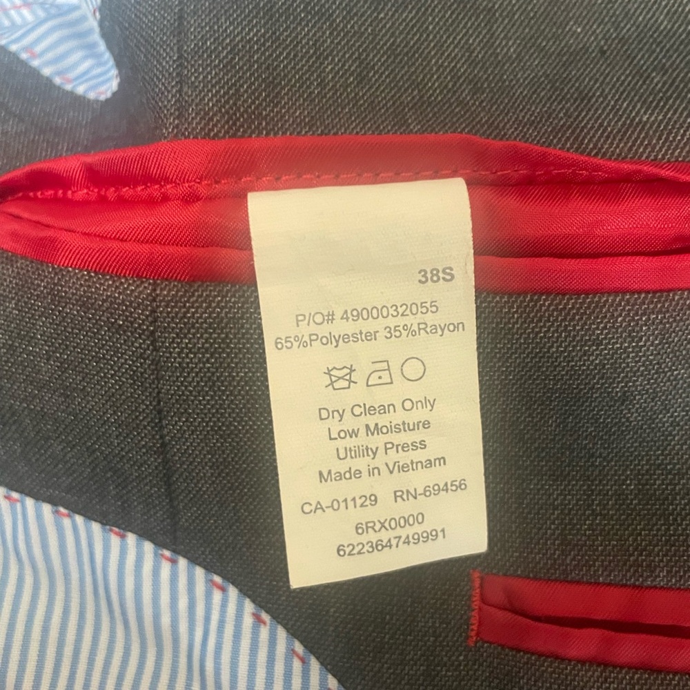 Chaps Gray Blazer with Red Lining - image 6